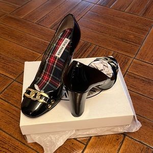 Steve Madden black chunky heels